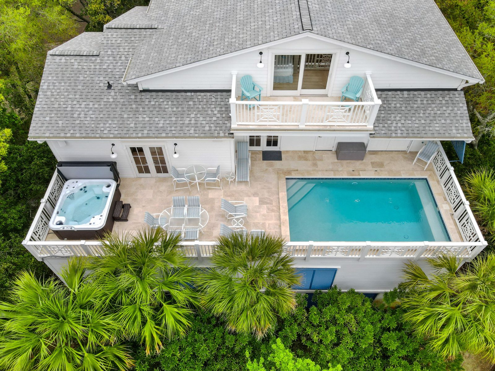 Isle Be Here, private pool and spa